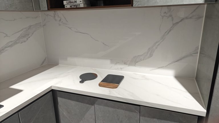 Sintered Stone Kitchen Countertop And Wall - Lin Sintered