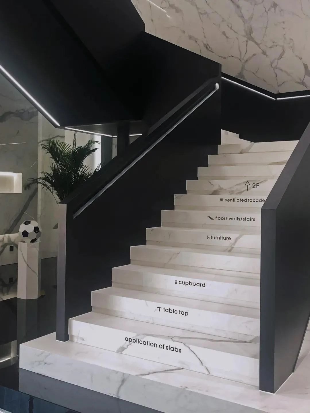 Sintered Stone Stairs Examples (1) Sintered Stone Stairs Examples (1)