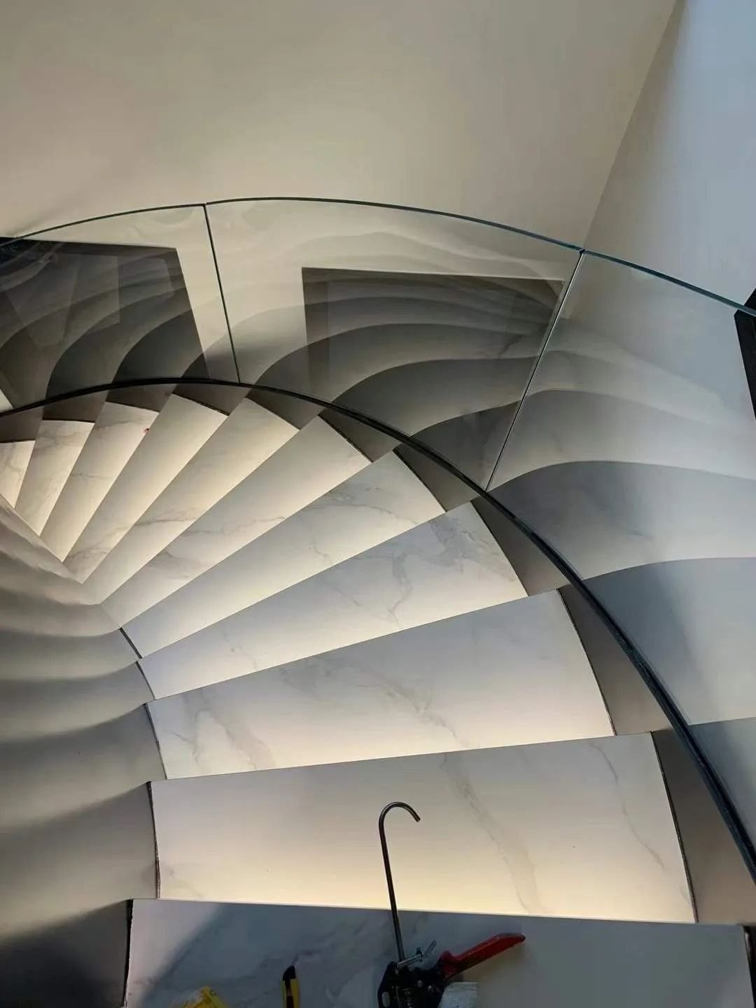 Sintered Stone Stairs Examples (4) Sintered Stone Stairs Examples (4)