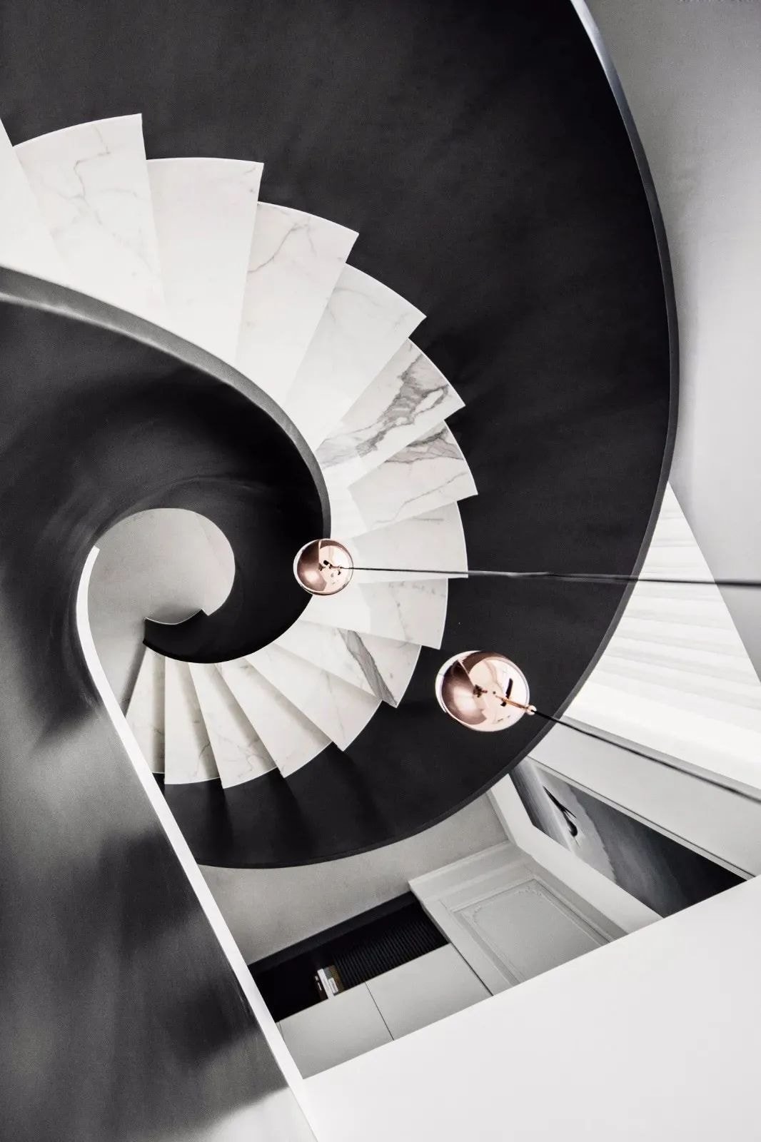 Sintered Stone Stairs Examples (41) Sintered Stone Stairs Examples (41)