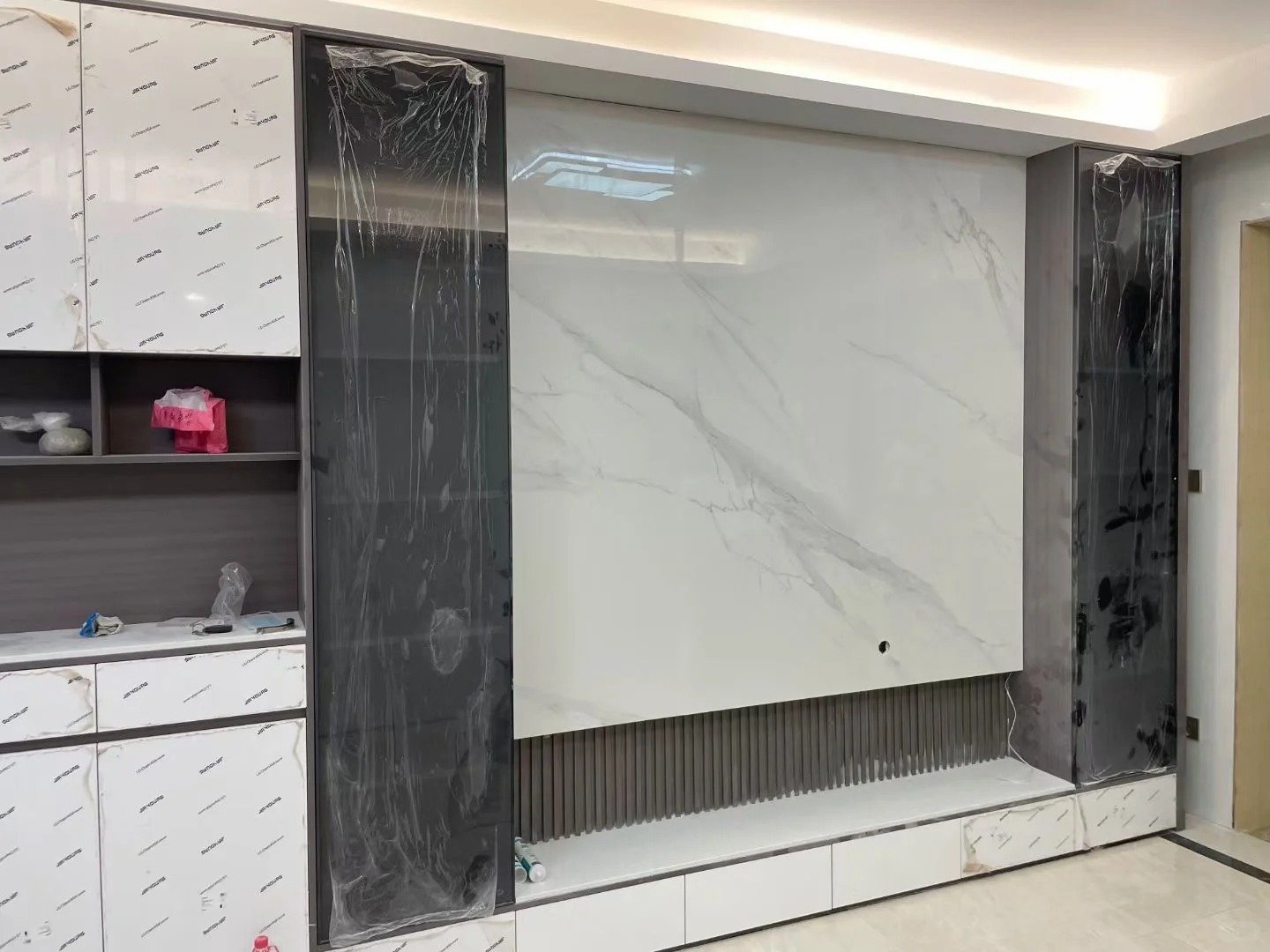 TV Background Whole House Sintered Stone Slab